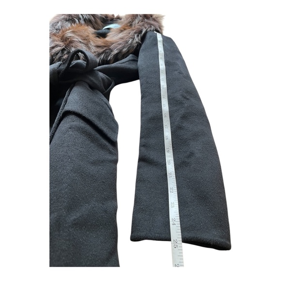 Prada Black Wool Wrap Coat with Fox Collar Size 46 (US Size 10) - Picture 8 of 16